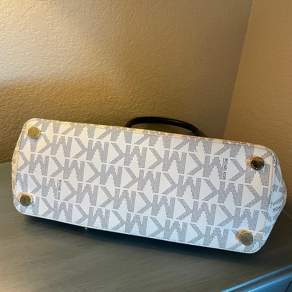 Michael Kors Dome satchel white/navy - Picture 4 of 10